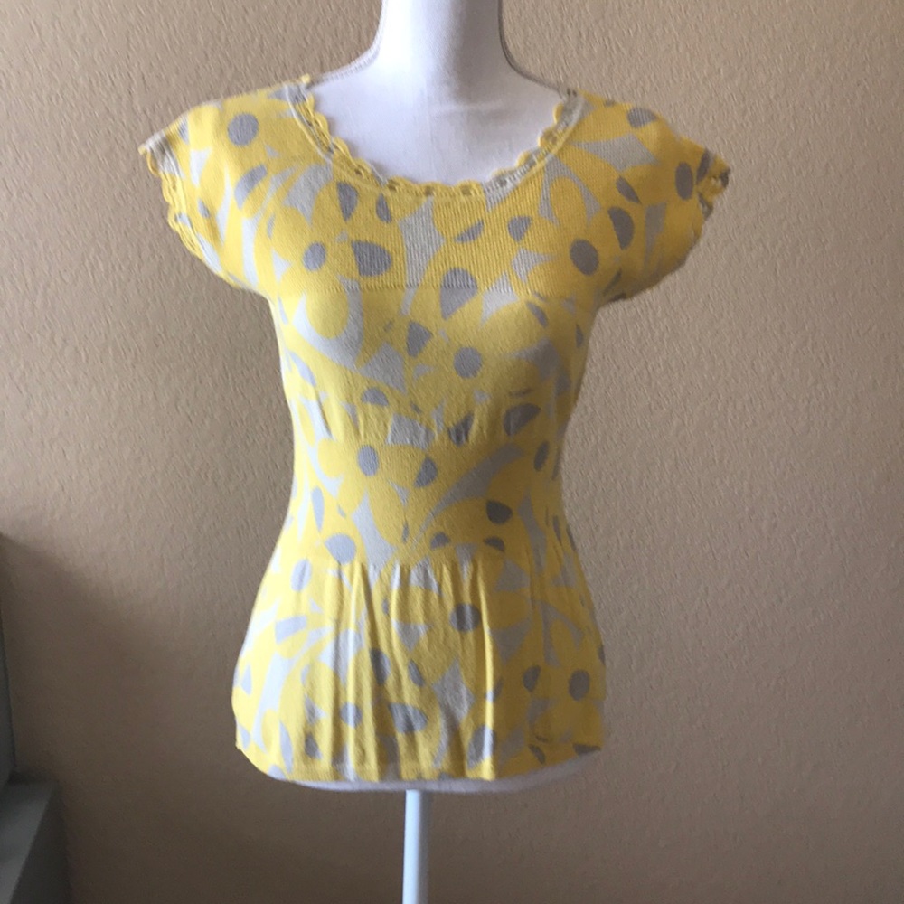 Anthropologie’s Moth line super cute yellow and grey cotton lightweight sweater